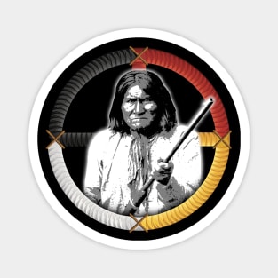 MEDICINE WHEEL 2 Goyaałé (Geronimo) Magnet